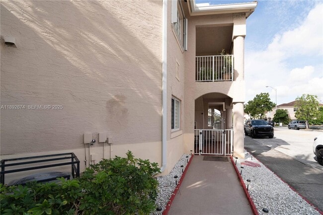 Photo - 298 E 3rd St Unit 102