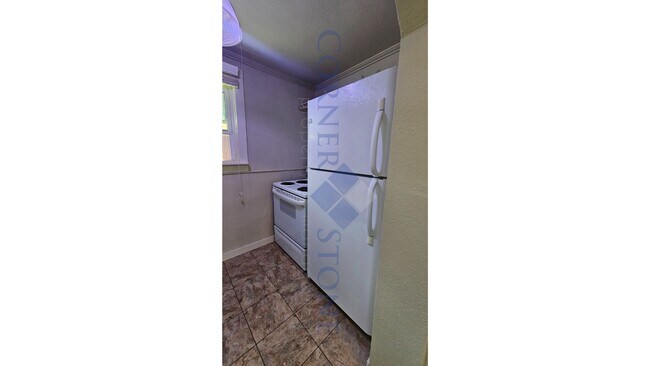 Photo - 712 E Jefferson St Unidad Jefferson #B