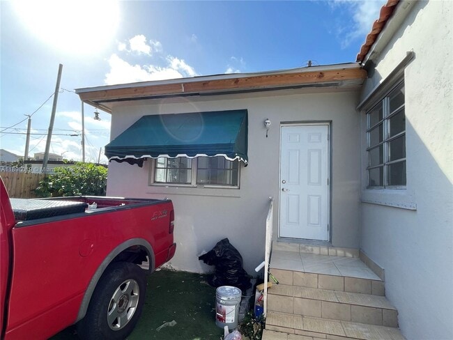 Photo - 2380 NW Flagler Terrace Unidad S