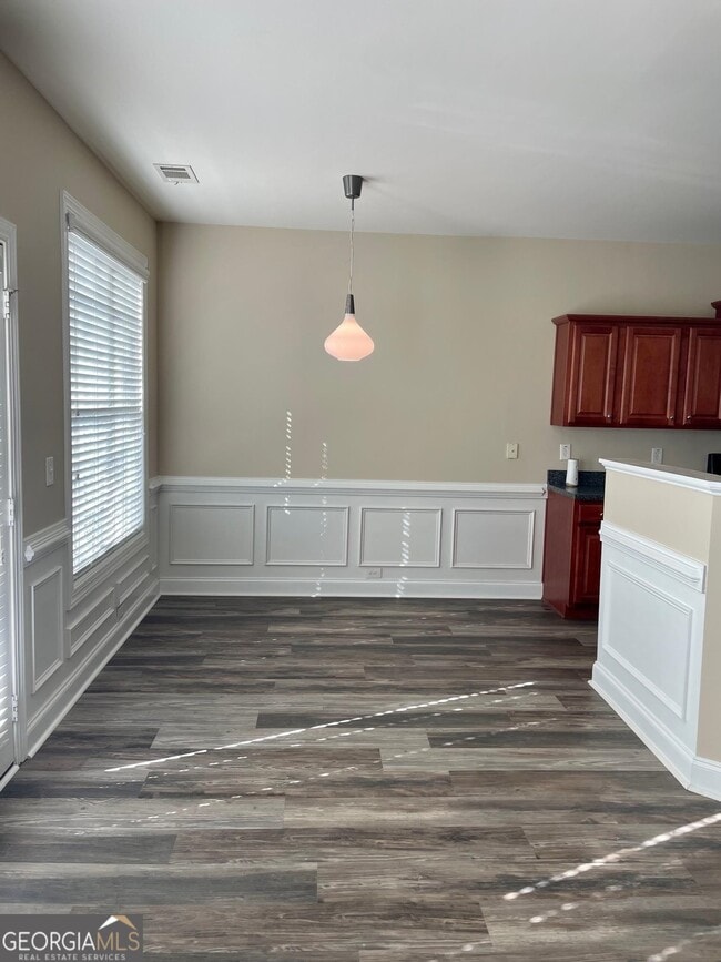 Photo - 5371 Apple Grove Rd NE