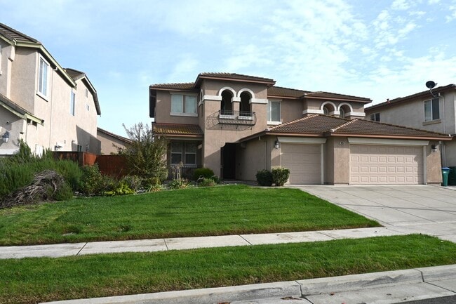 Photo - Resident Benefit Package Property