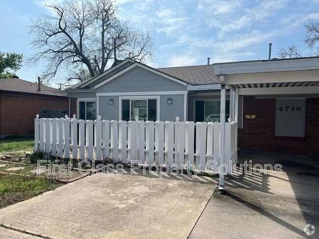 Building Photo - 4716 SE 27th St Rental