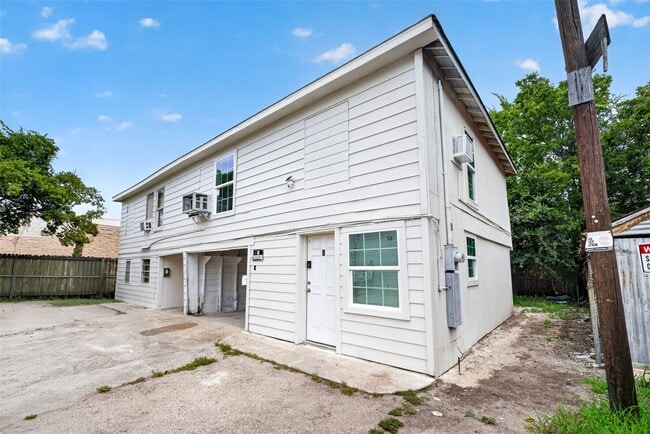 Photo - 4901 Stimson St Unit 7