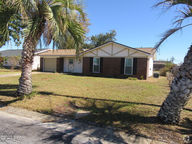 Building Photo - 808 Joan Ln Rental