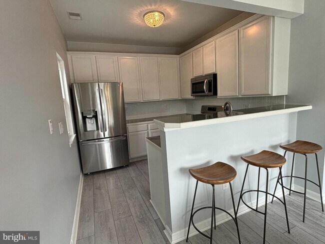 Photo - 11333 Westbrook Mill Ln Unit 301