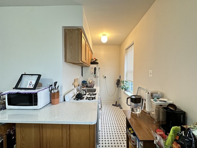 Photo - 4532 N Ashland Ave Unidad J01P