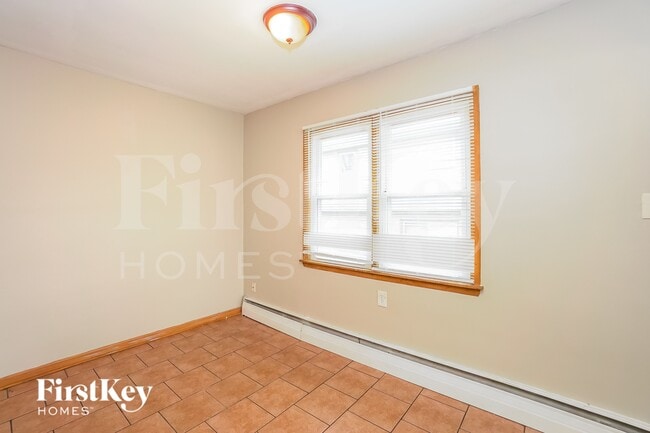 Photo - 17922 Rose St