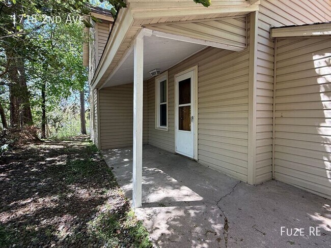 Photo - 1718 2nd Ave