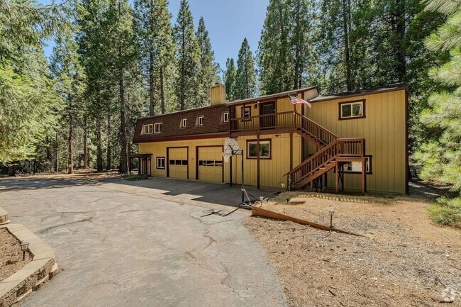 Building Photo - Pioneer Home