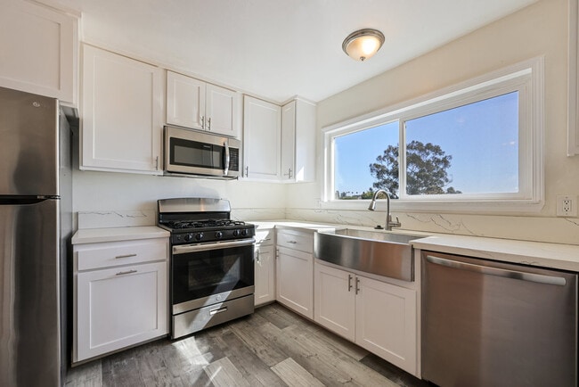 Photo - 4202 Dakota Dr