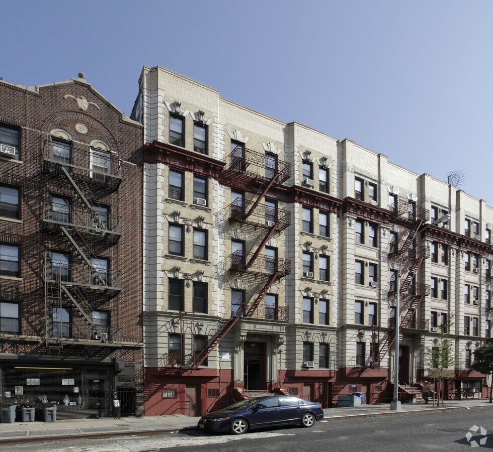 601 Metropolitan Ave - 601 Metropolitan Ave Apartments