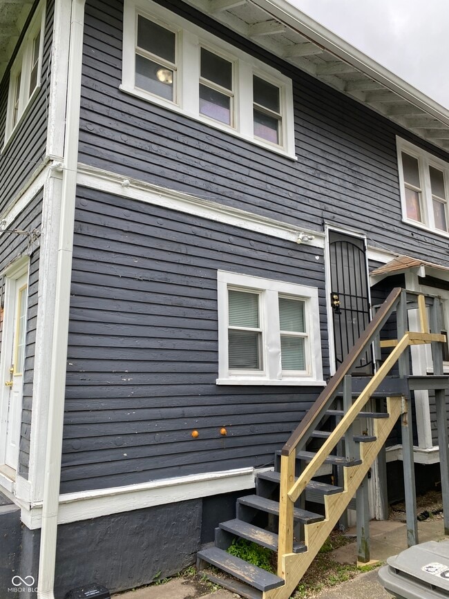 Photo - 6052 E Washington St Unit B