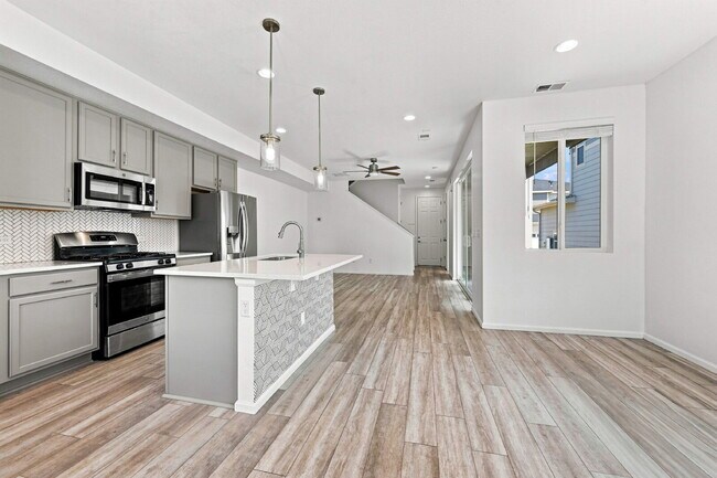 Photo - $2,495.95 - 3 Bed, 2.5 Bath Townhome in Aurora with Central AC and In Unit Laundry!