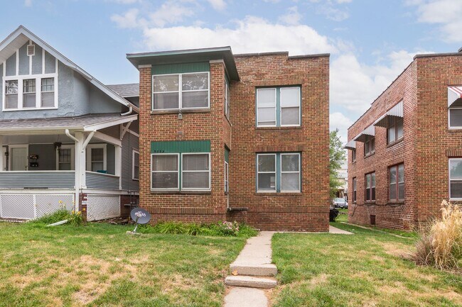 Photo - 3310 Jackson St Unidad 3310