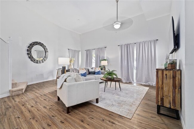 Photo - 9415 Citrus Glen Pl