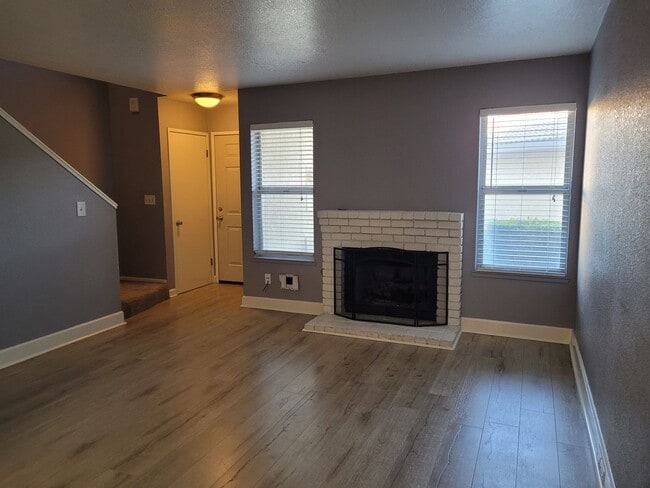 Photo - 3006 Andre Ln