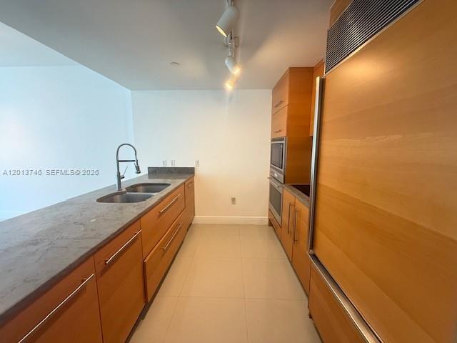 Photo - 475 Brickell Ave Unidad 2411