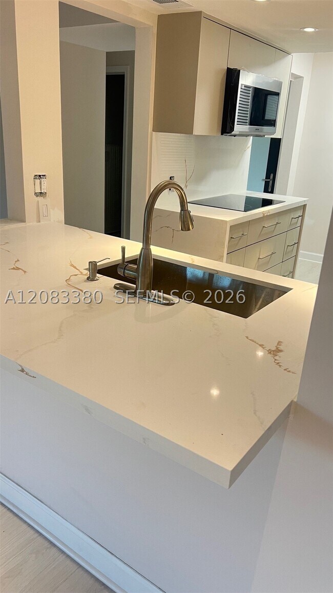 Photo - 6855 Edgewater Dr Unit 1CS