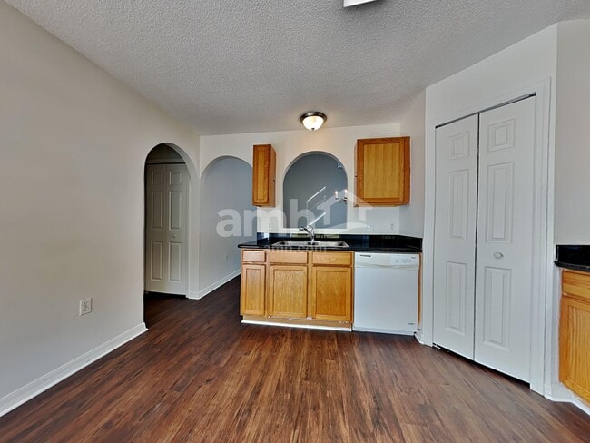 Photo - 6686 Gentle Oaks Dr E