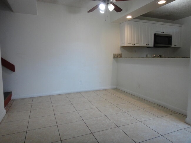 Photo - 3679 Victoria Dr