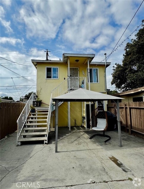 Building Photo - 1627 W Parade St Rental