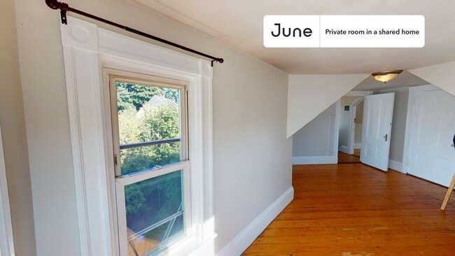 Photo - Room in Shared 6 bed/2 bath home Unidad E