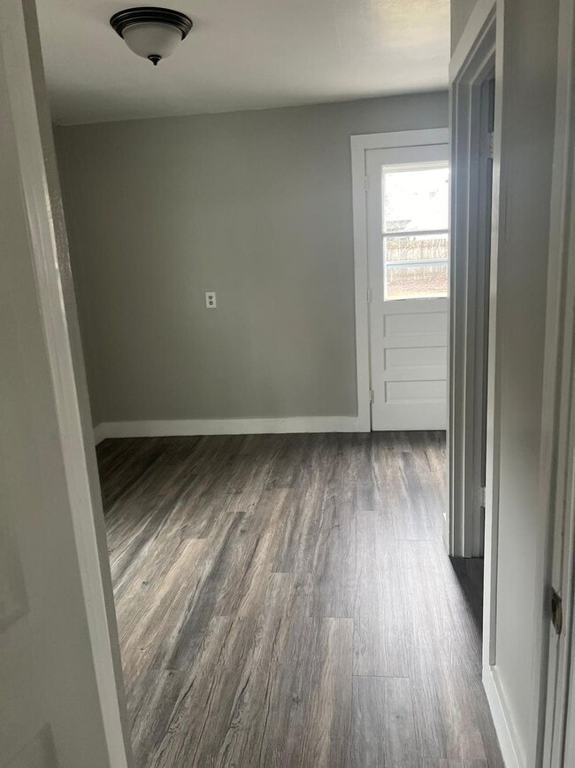 FOR RENT Newly renovated home in Neenah! Rental House Rental in