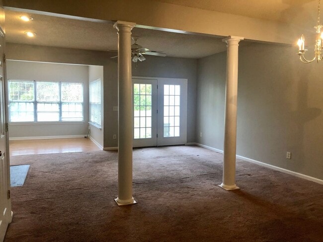 Building Photo - Spacious 3 Bedroom 2.5 Bath Townhome Located Off of Pisgah Church Road!-Available 8/7/26