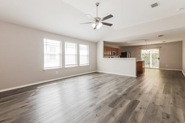 Photo - 1410 Post Oak Trail