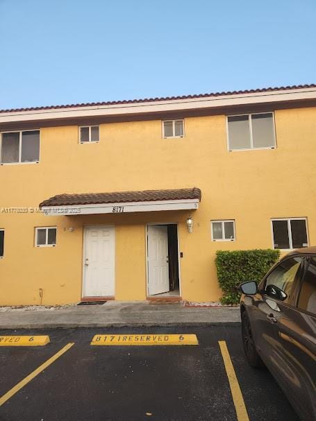 Building Photo - 8171 NW 8th St Unit 5-5 Rental