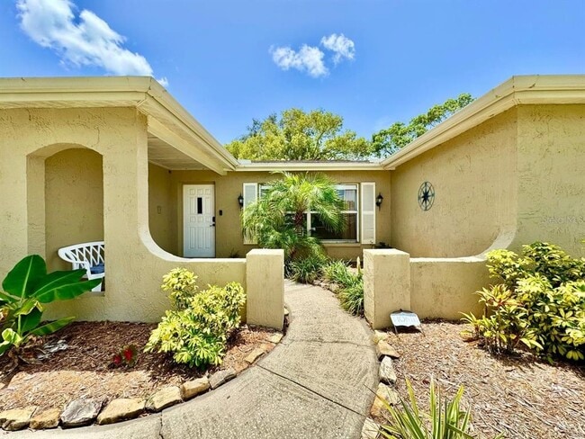 Photo - 8134 Winthrop Dr