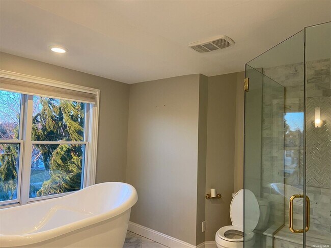 Photo - 59 Saratoga Dr