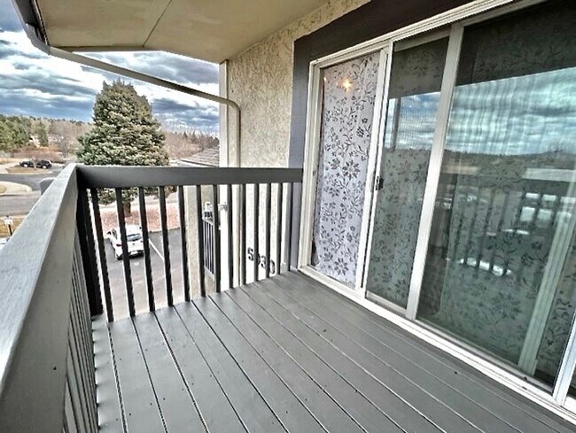 Photo - Cozy 1 Bedroom / 1 Bath Condo/DECEMBER MOVE IN SPECIAL Unit #6