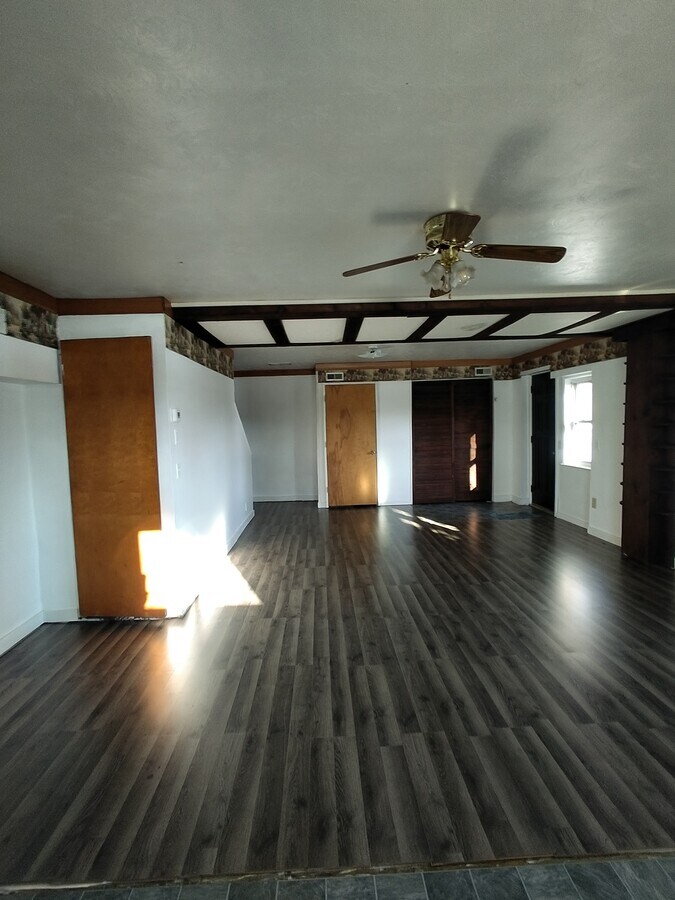 Photo - 69465 Union Rd S Apartments Unit #2