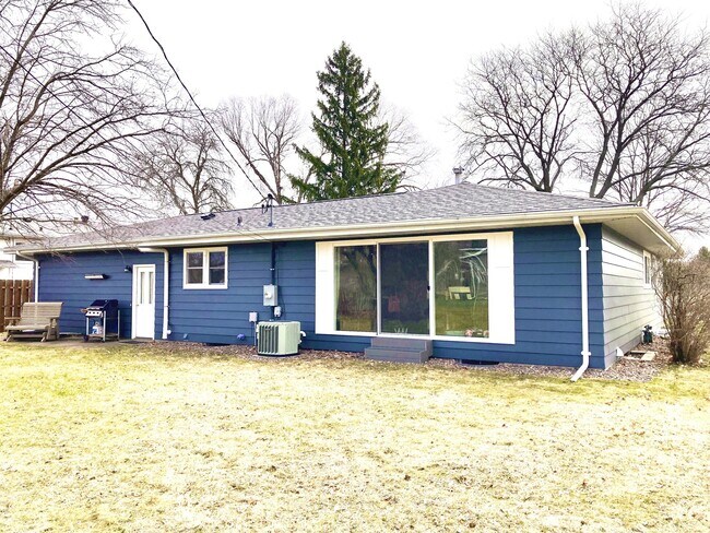 616 E Fillmore Ave