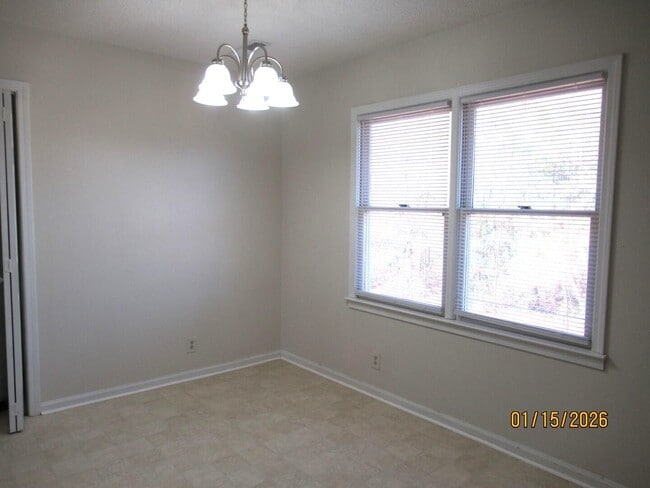 Photo - 192 Gertrude Dr