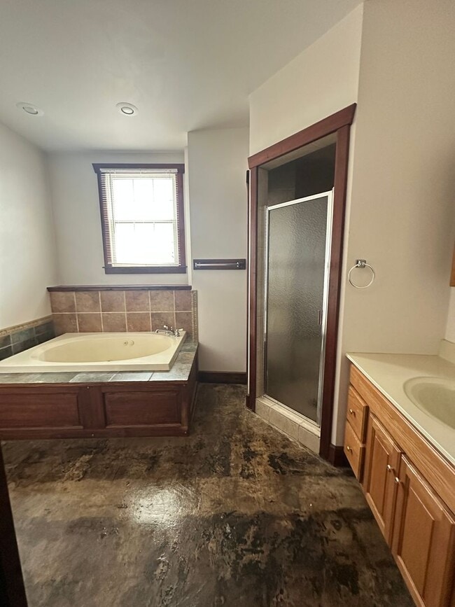 Photo - North Side Unidad Apt. 1