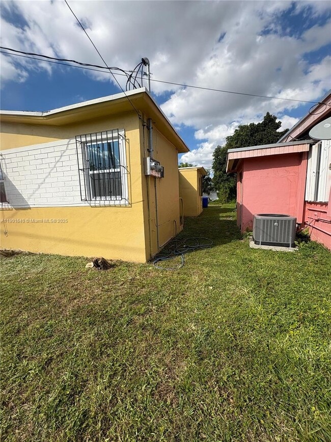 Photo - 1491 NW 56th St