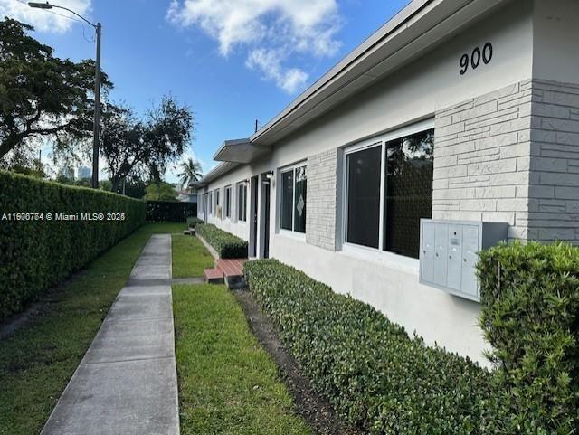 Photo - 900 SW 5th Ave Unit 3