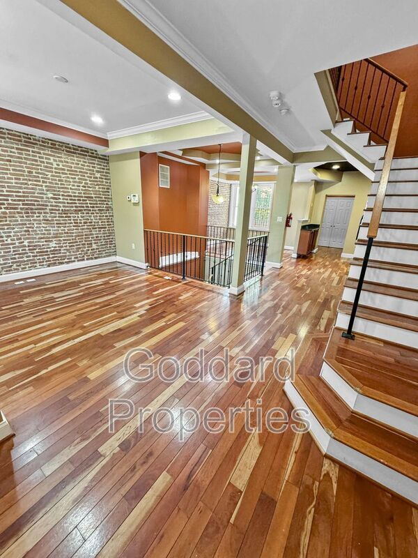 Photo - 3527 Reisterstown Rd