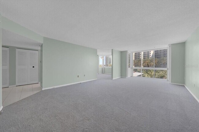 Photo - 660 Island Way Unit 301