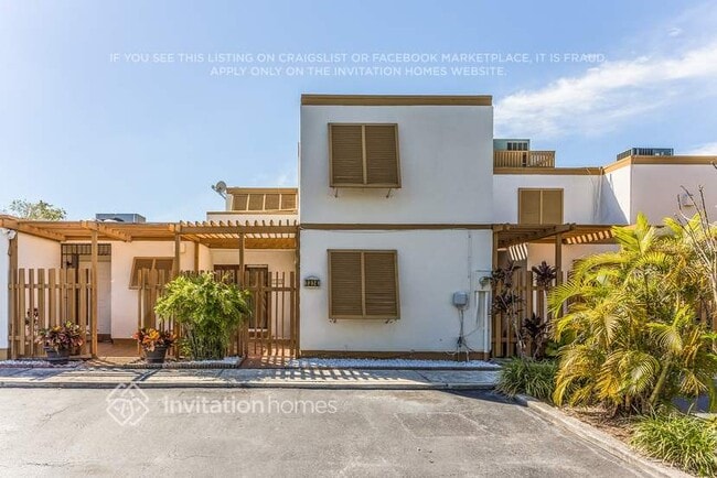 Building Photo - 1314 SW 131st Pl Cir E