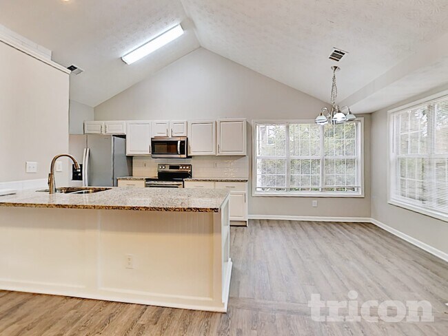 Photo - 312 Reisling Dr
