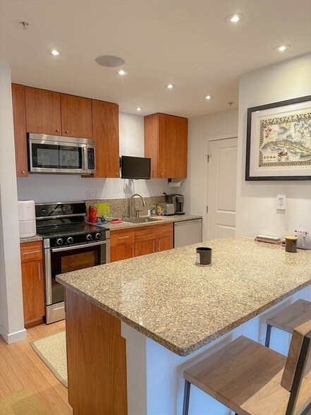 16 Miner St Unit 509
