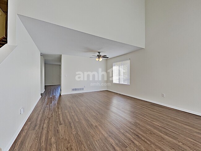 Photo - 9853 E 112th Dr