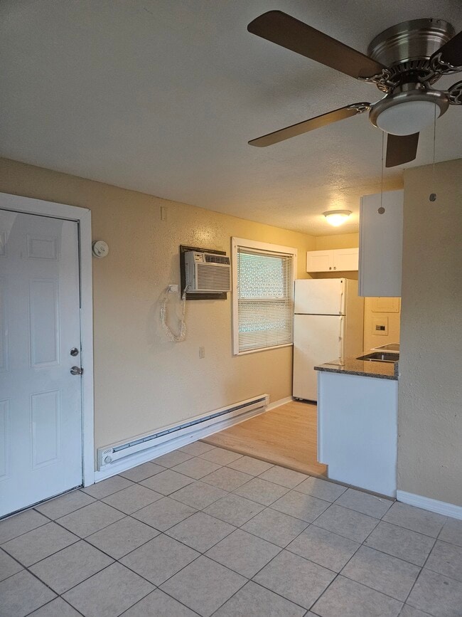 Photo - 1027 19th Ave S