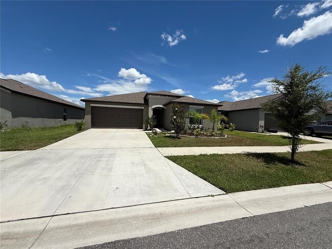 Building Photo - 15427 Miller Creek Dr Rental