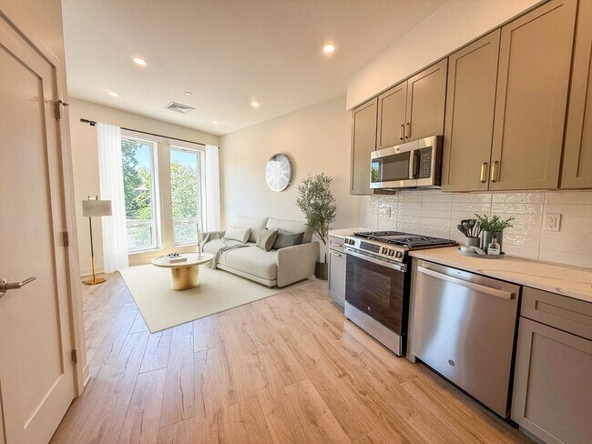 Building Photo - 500 Talbot Ave Unit 402 Rental