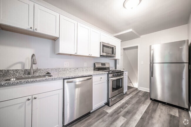 Building Photo - 5748 Utrecht Rd Rental