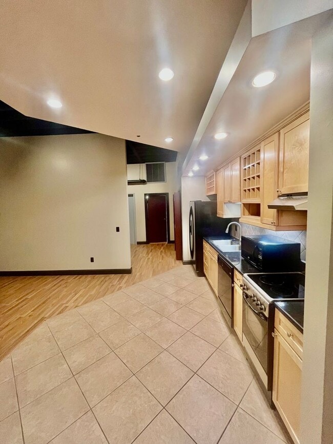 Photo - Beautiful Loft in Downtown Springfield